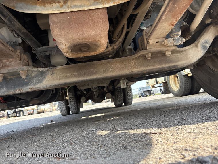 image for item FB8695 2010 International WorkStar 7400 utility / service truck