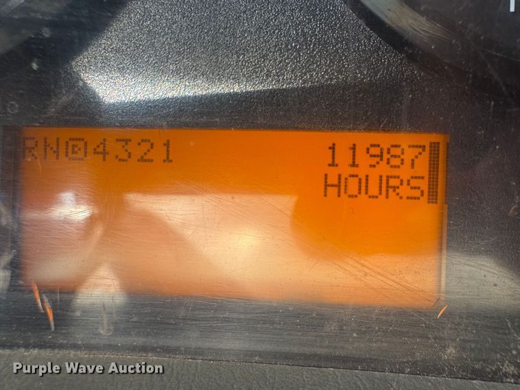 image for item FB8695 2010 International WorkStar 7400 utility / service truck