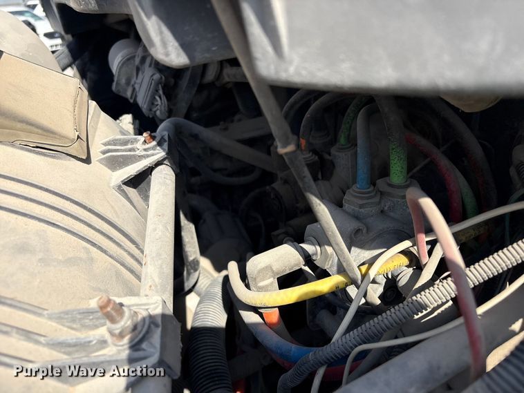 image for item FB8695 2010 International WorkStar 7400 utility / service truck