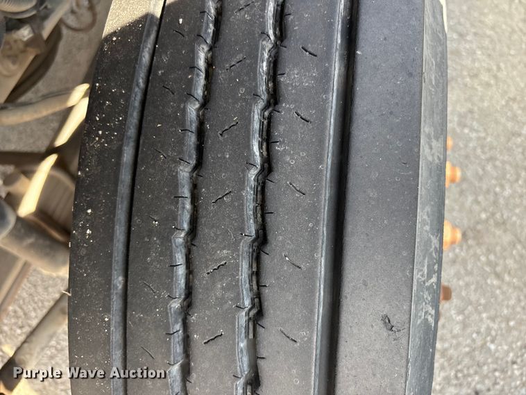 image for item FB8695 2010 International WorkStar 7400 utility / service truck