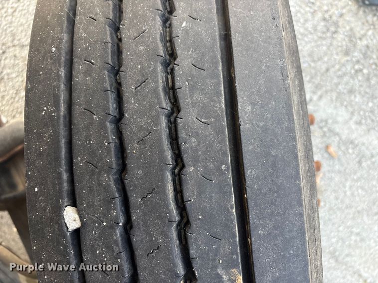 image for item FB8695 2010 International WorkStar 7400 utility / service truck