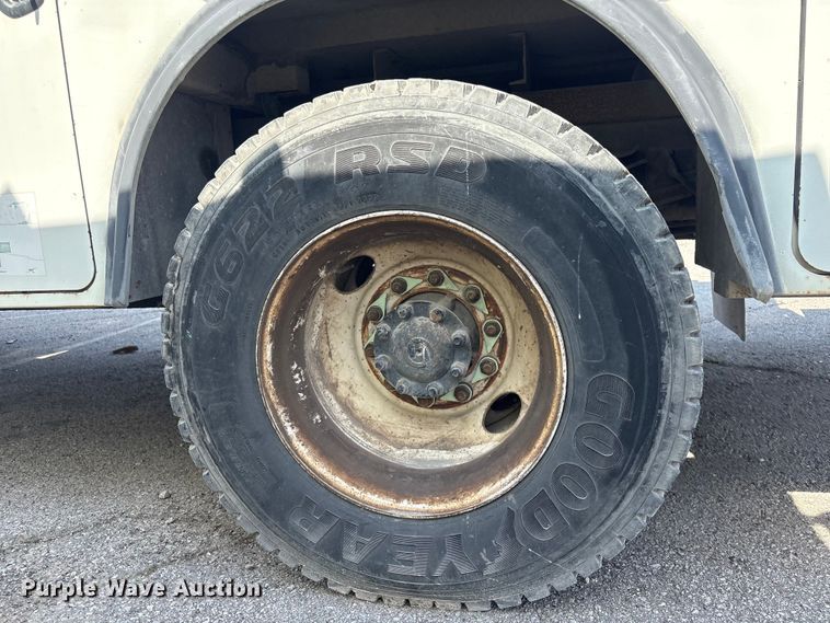 image for item FB8695 2010 International WorkStar 7400 utility / service truck