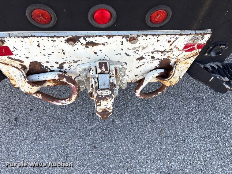 image for item FB8696 2010 International DuraStar 4400 utility / service truck