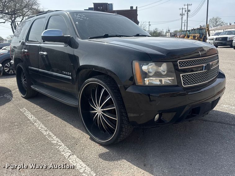 image for item FB8698 2010 Chevrolet Tahoe SUV