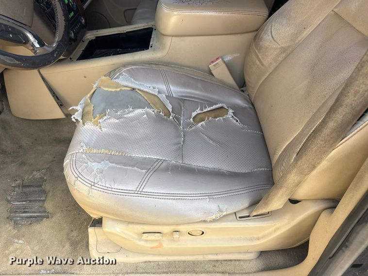 image for item FB8698 2010 Chevrolet Tahoe SUV