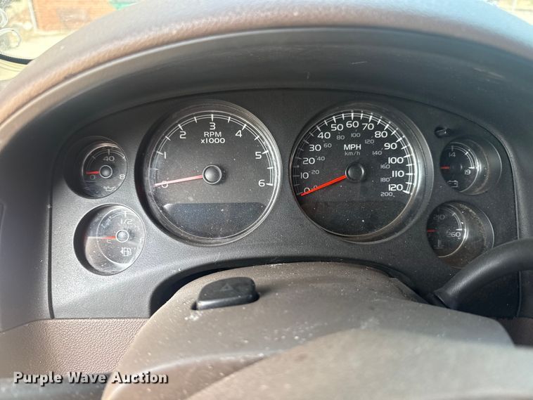 image for item FB8698 2010 Chevrolet Tahoe SUV