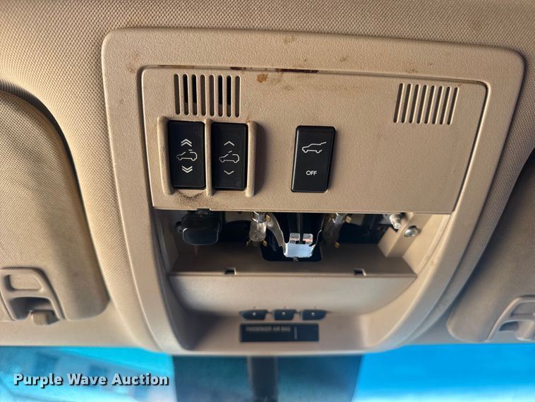 image for item FB8698 2010 Chevrolet Tahoe SUV