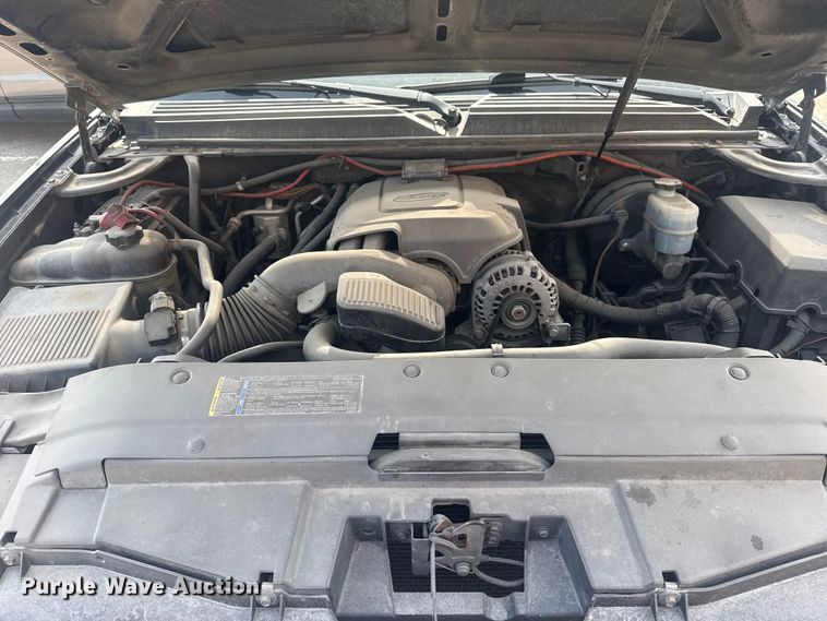 image for item FB8698 2010 Chevrolet Tahoe SUV