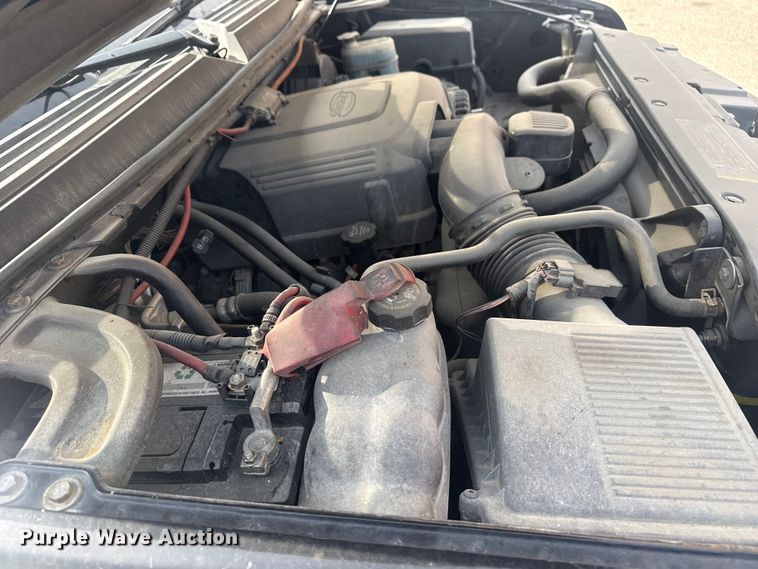 image for item FB8698 2010 Chevrolet Tahoe SUV