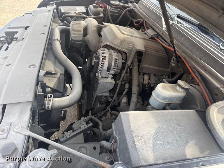 image for item FB8698 2010 Chevrolet Tahoe SUV