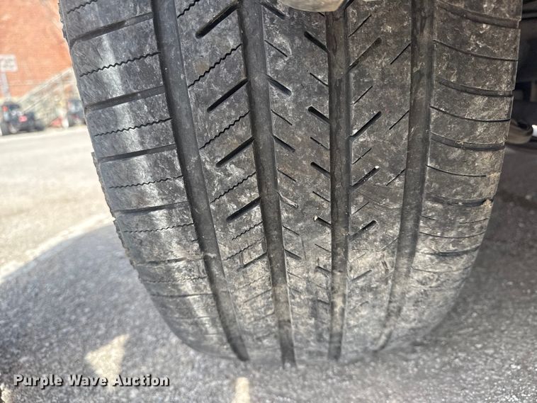 image for item FB8698 2010 Chevrolet Tahoe SUV