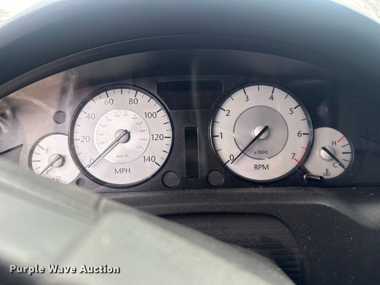 image for item FB8699 2010 Chrysler 300 