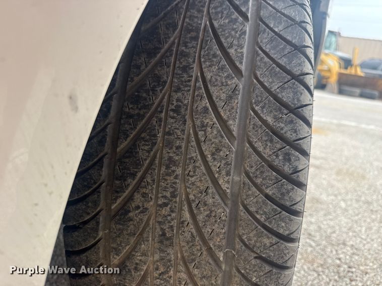 image for item FB8699 2010 Chrysler 300 