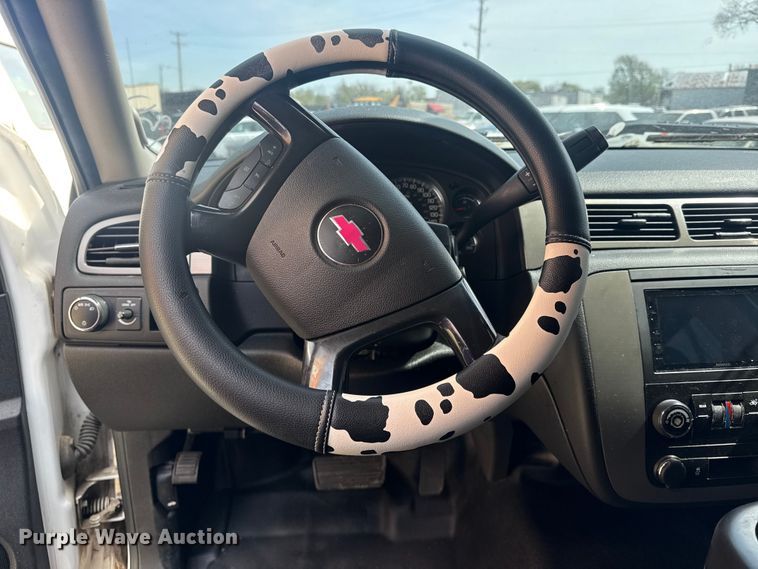 image for item FB8700 2014 Chevrolet Tahoe SUV