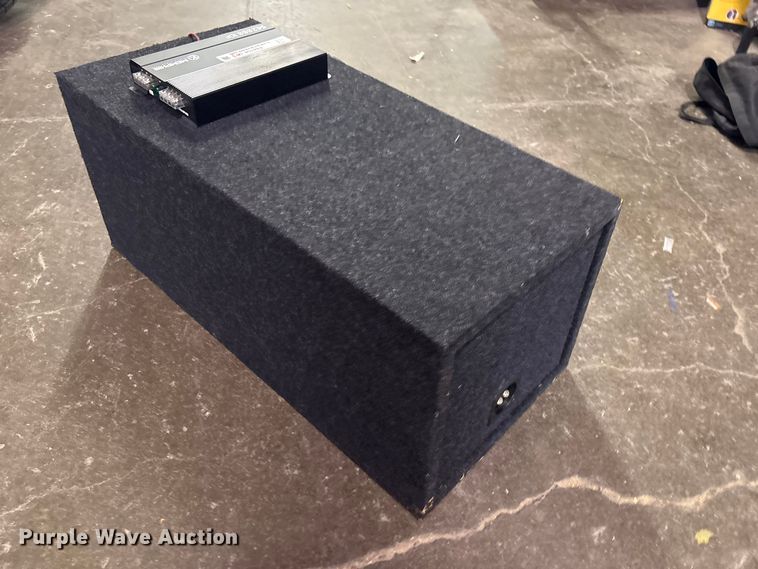 image for item FB8704 Memphis Audio SE2000.1DF amplifier