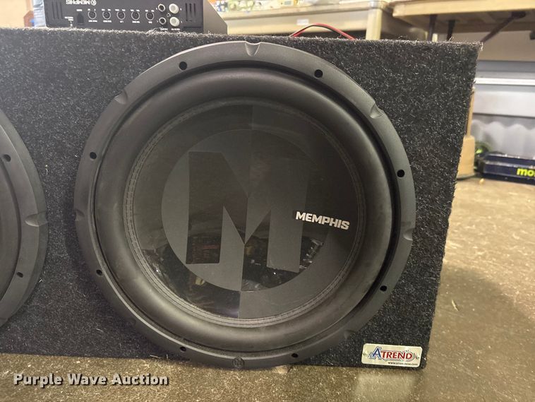 image for item FB8704 Memphis Audio SE2000.1DF amplifier