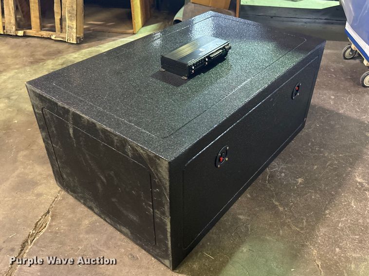 image for item FB8705 Nemesis Audio NA-1600X4D amplifier