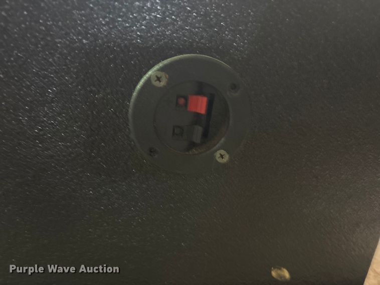 image for item FB8706 (2) amplifiers