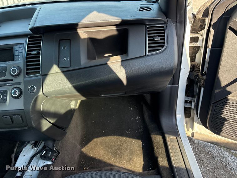 image for item FB8709 2014 Ford Taurus Police Interceptor 