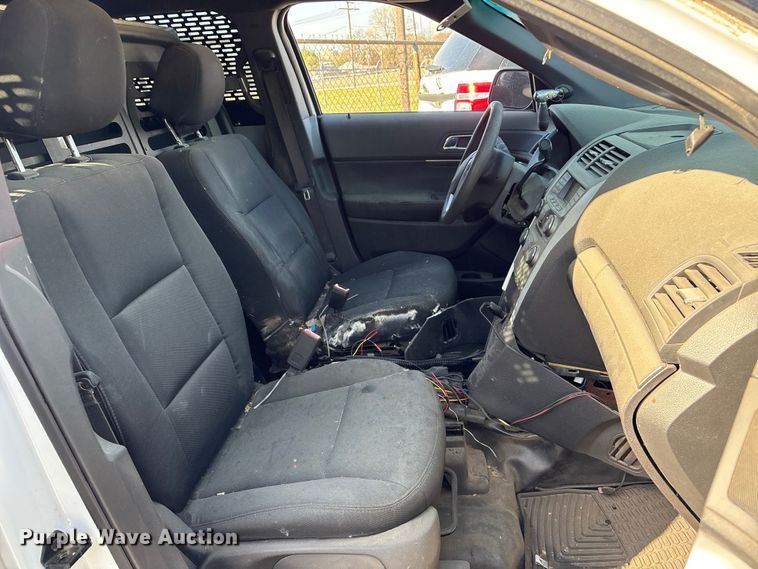 image for item FB8710 2015 Ford Explorer Police Interceptor SUV
