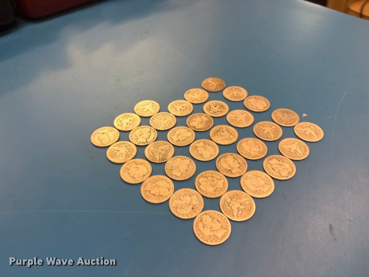 image for item FB8720 Approximately 33 Barber half dollar coins