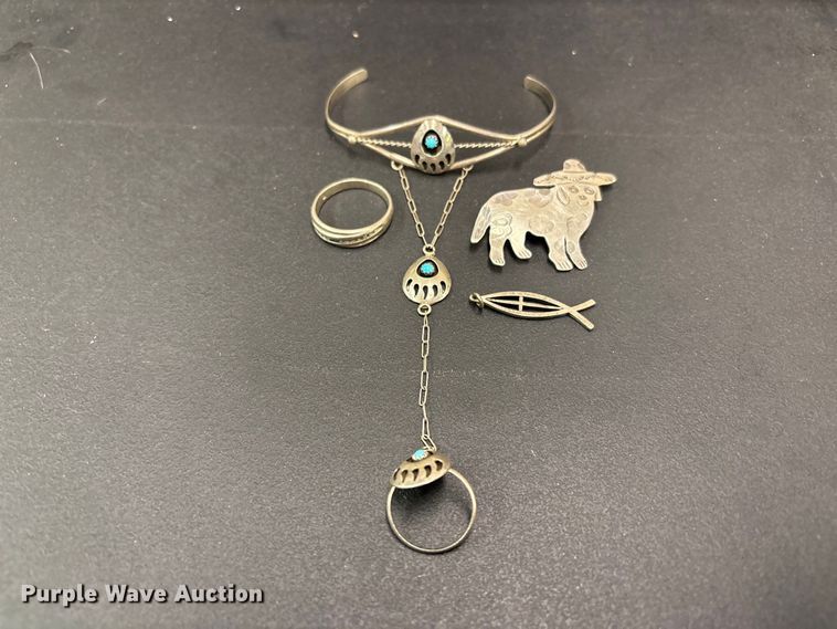 image for item FB8722 Sterling silver jewelry