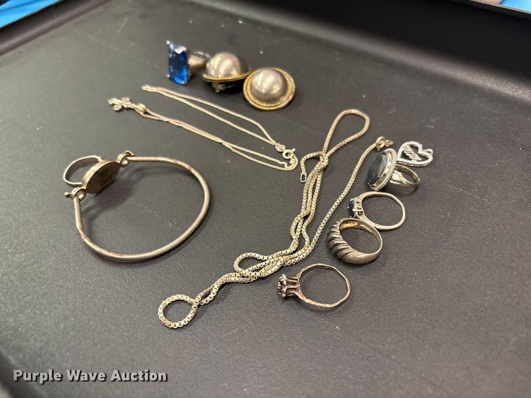 image for item FB8723 Silver jewelry