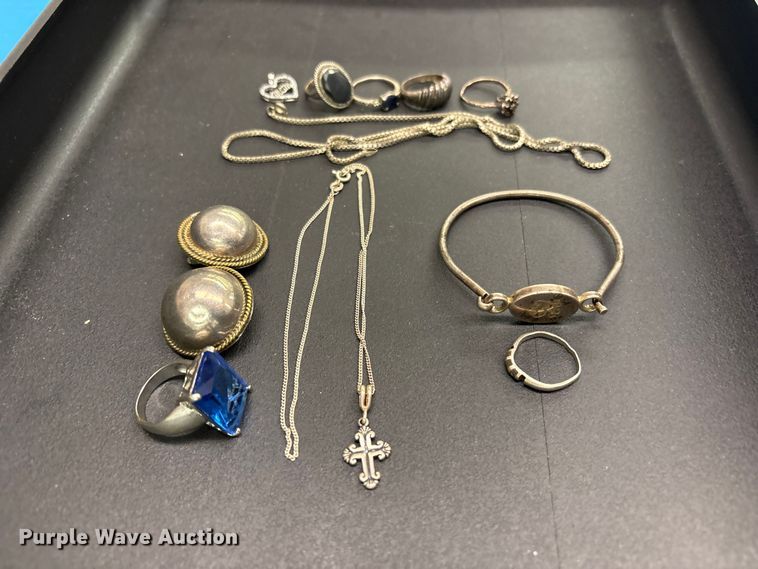 image for item FB8723 Silver jewelry