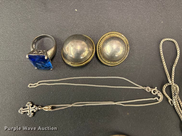 image for item FB8723 Silver jewelry