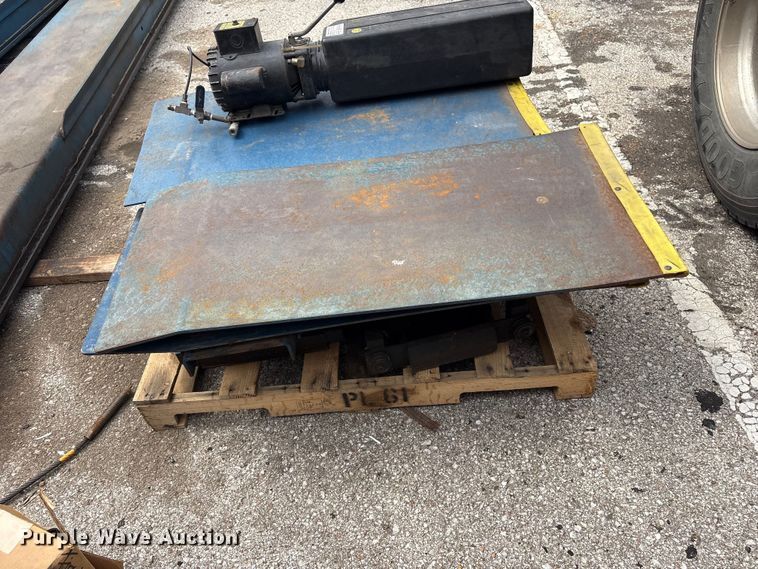 image for item FB8733 Rotary Lift SM122-9 four post automotive lift