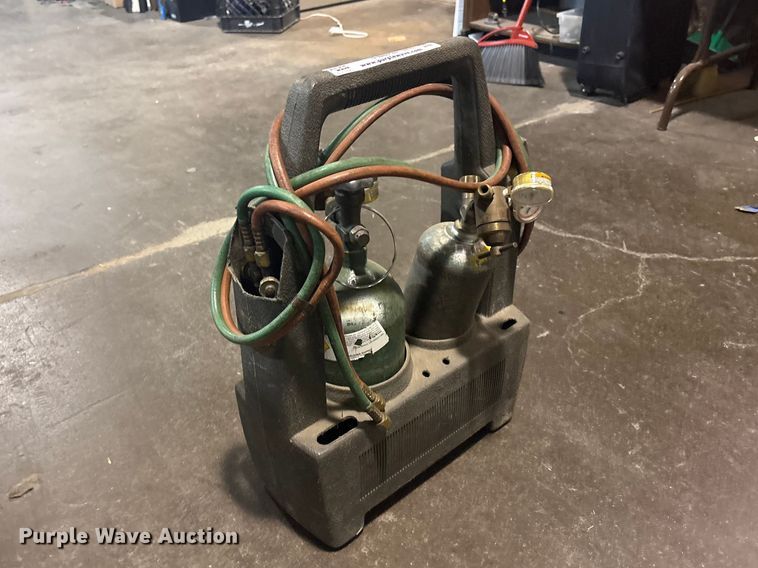 image for item FB8737 Torch bottles