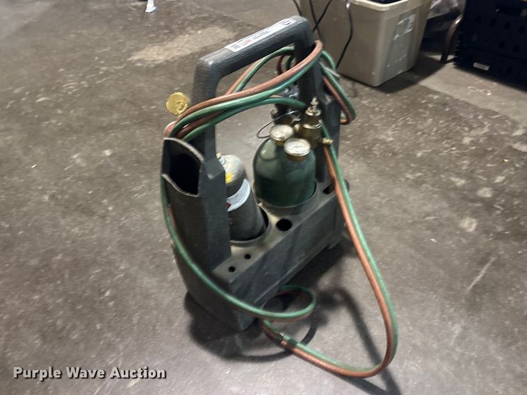 image for item FB8737 Torch bottles