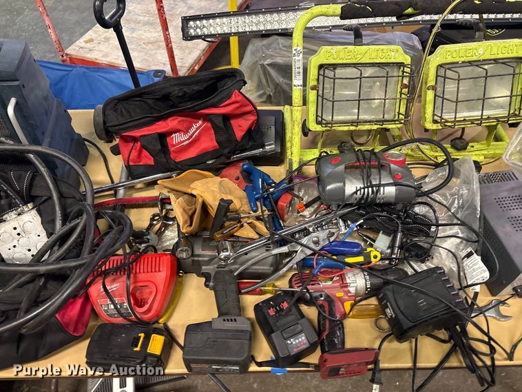 image for item FB8742 Tools
