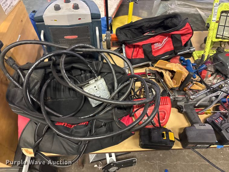 image for item FB8742 Tools