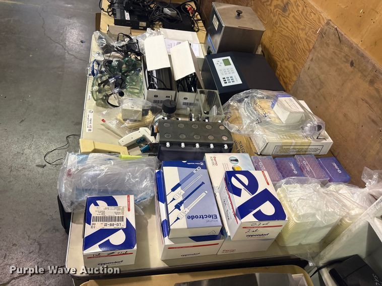 image for item FB8745 Lab equipment