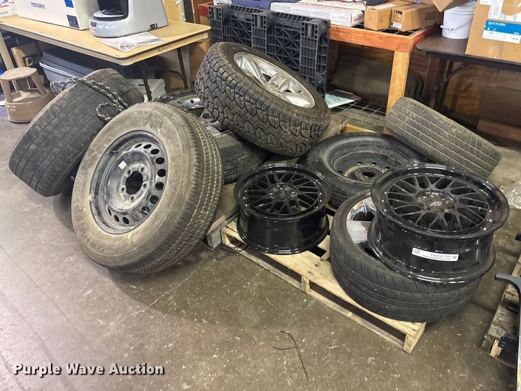 image for item FB8746 Tires and wheels
