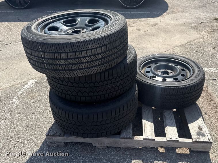 image for item FB8749 (4) Goodyear Eagle tires