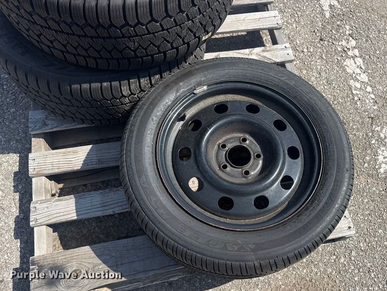 image for item FB8749 (4) Goodyear Eagle tires