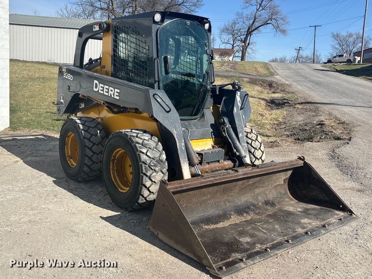 image for item FC4518 2010 John Deere 328D skid steer loader