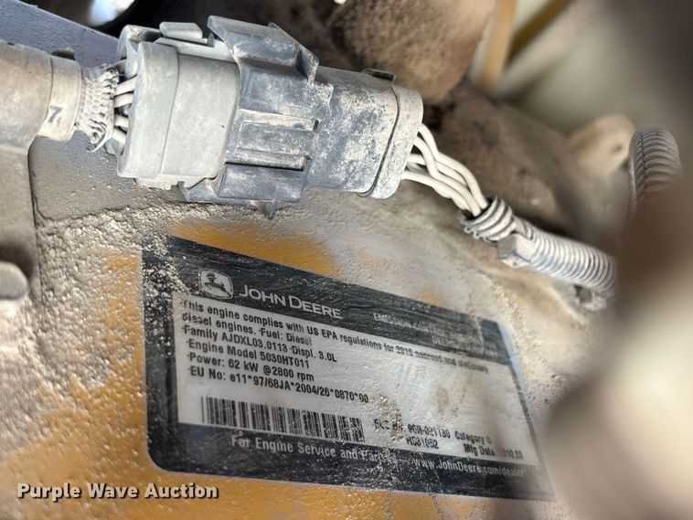 image for item FC4518 2010 John Deere 328D skid steer loader