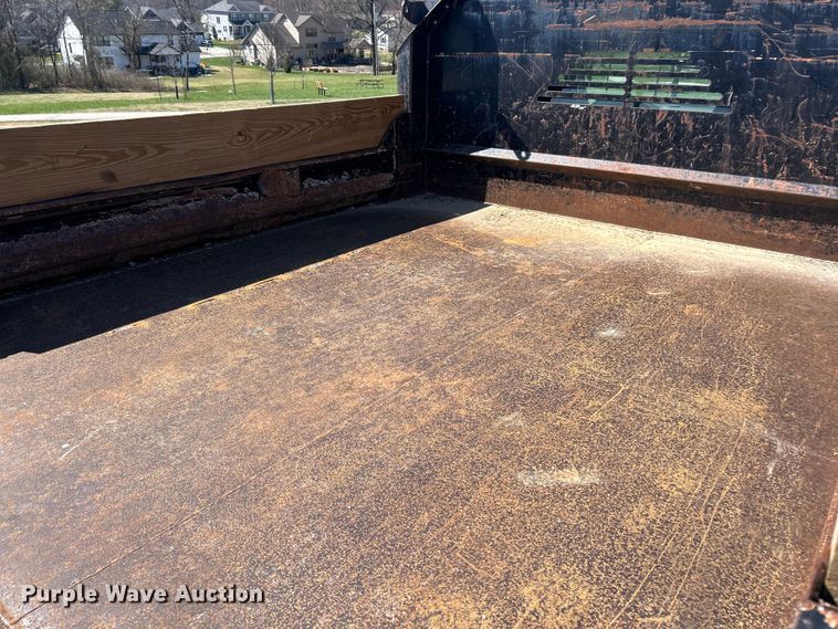 image for item FC5159 2009 Ford F450 XL Super Duty dump truck