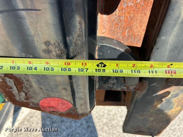 image for item FC5159 2009 Ford F450 XL Super Duty dump truck