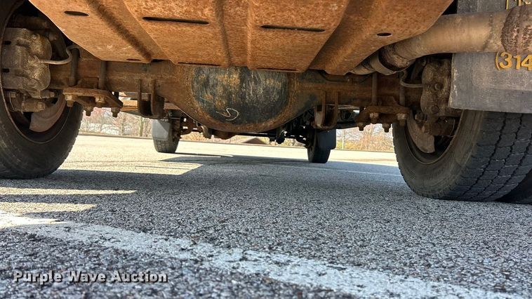 image for item FC5159 2009 Ford F450 XL Super Duty dump truck