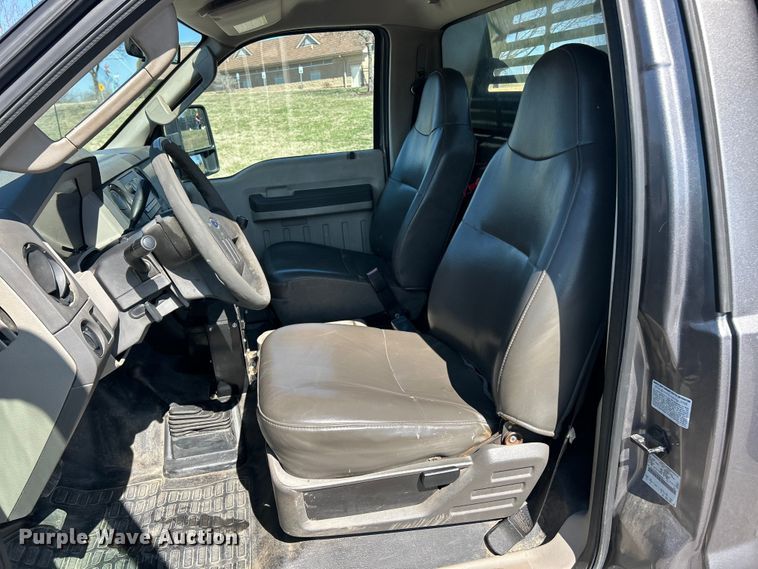 image for item FC5159 2009 Ford F450 XL Super Duty dump truck