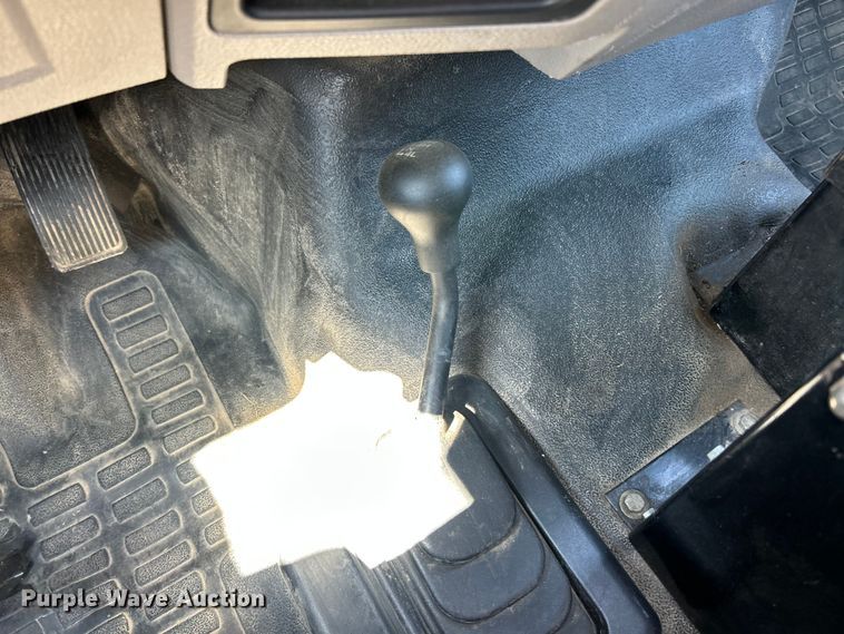 image for item FC5159 2009 Ford F450 XL Super Duty dump truck