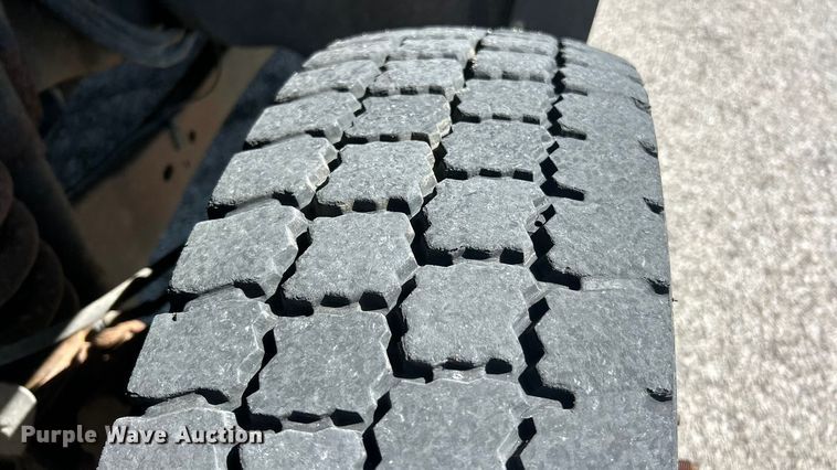 image for item FC5159 2009 Ford F450 XL Super Duty dump truck