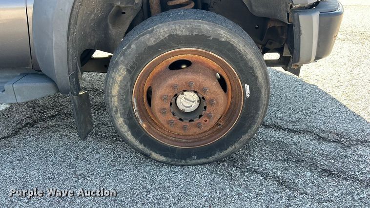 image for item FC5159 2009 Ford F450 XL Super Duty dump truck