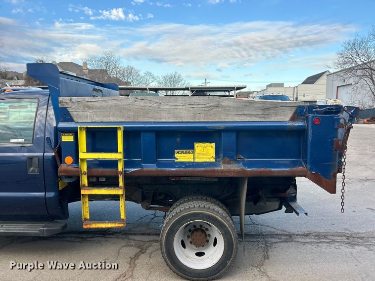 image for item FC5222 2012 Ford F450 XL Super Duty dump truck