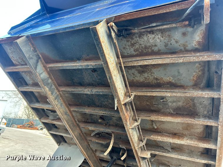 image for item FC5222 2012 Ford F450 XL Super Duty dump truck