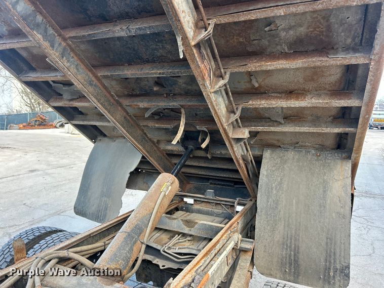 image for item FC5222 2012 Ford F450 XL Super Duty dump truck